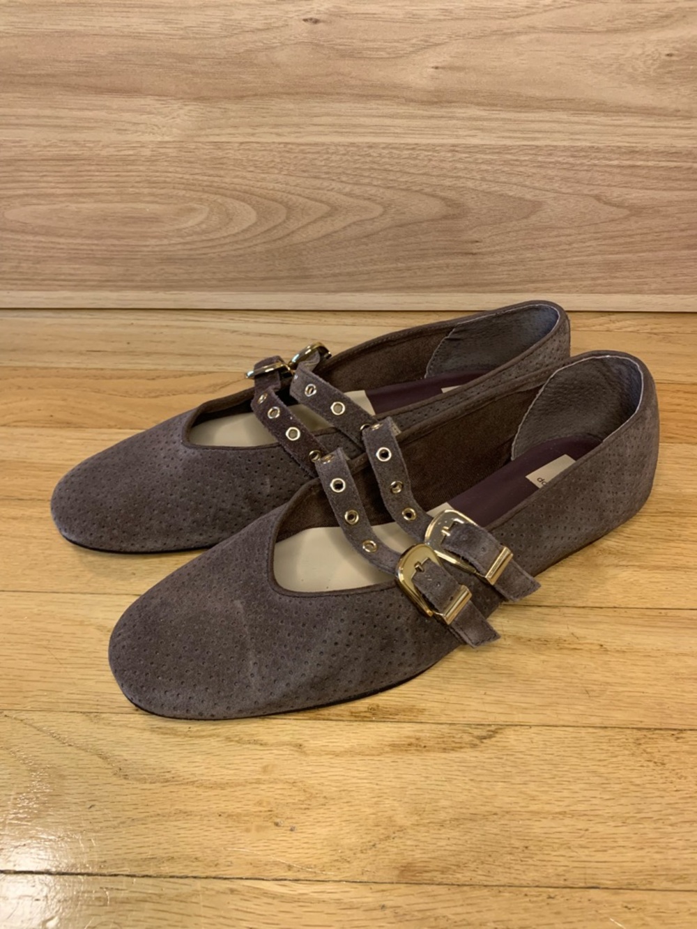 Dolce Vita Baylee Grommet Double Strap Brown Flats - Size 9